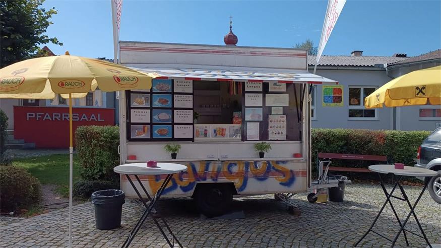 Seit drei Jahren ist Stefan Dunai mit Stefan s Langos unterwegs nicht nur im Bezirk Mattersburg, sondern auch auf Festen in den Nachbarregionen.