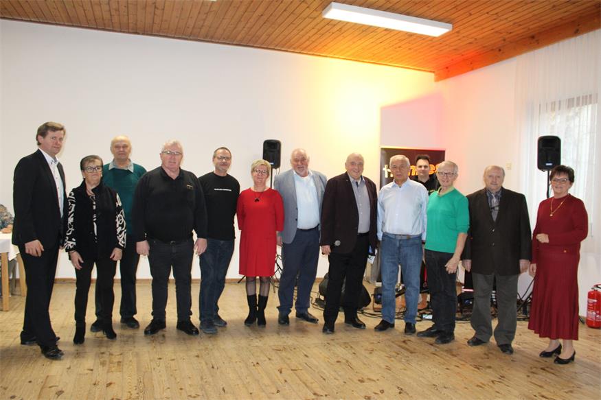 Seniorenbundobmann Albert Maschler konnte Vertreter und Vertreterinnen zahlreicher Ortsgruppen sowie Oberpullendorfs Bürgermeister Johann Heisz und Piringsdorfs Vizebürgermeister Mathias Brunner begrüßen.