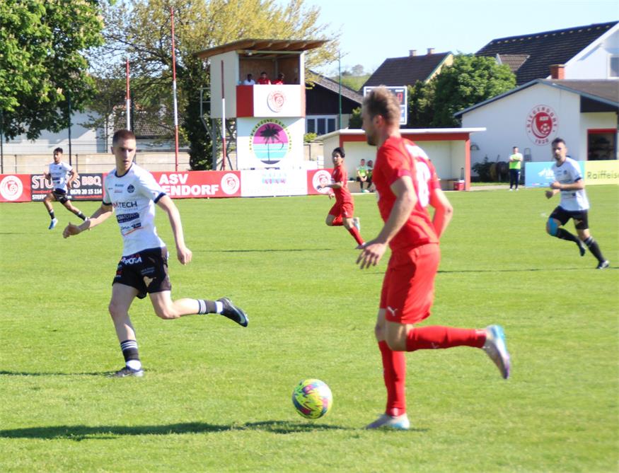 Siegendorf lässt Jennersdorf absteigen und kratzt am Klassenerhalt
