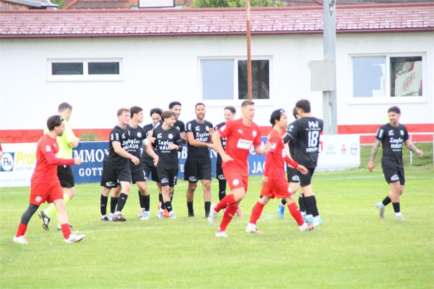 Kurioses Eigentor brachte Siegendorf auf den Weg aus der Abstiegszone