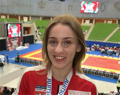 Siegerlächeln. Lisa Fuhrmann vom JJC Vila Vita Pannonia Wallern holte sich in Genua ihren ersten Grand Prix-Sieg.