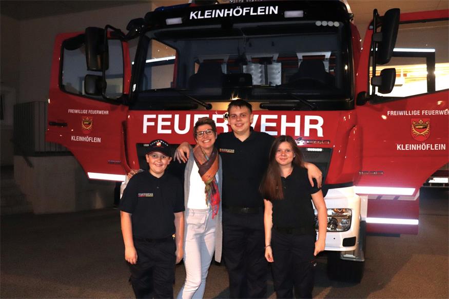 Neues Tanklöschfahrzeug für die Kleinhöfleiner Feuerwehr