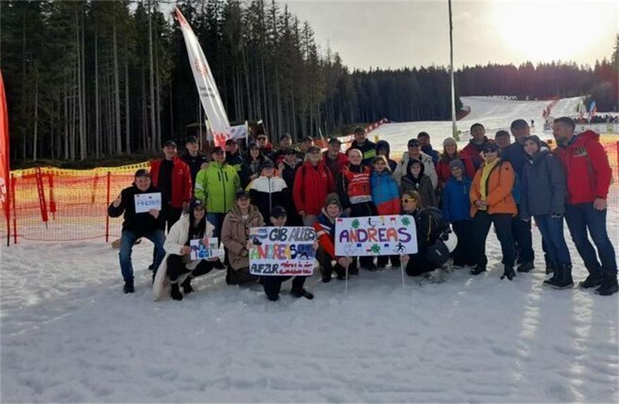 Ski-Alpin: Die Fans freuten sich mit Andreas Kovacs vom Team Dornau über seinen Erfolg in der Steiermark.