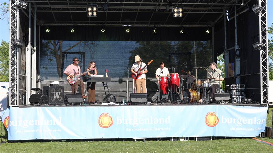 LakeSound lässt Breitenbrunn in den Sommer starten