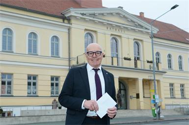 Stadtchef Georg Rosner nimmt seine ÖVP in die Pflicht. Platz 3 in der Stadt tut ihm weh.