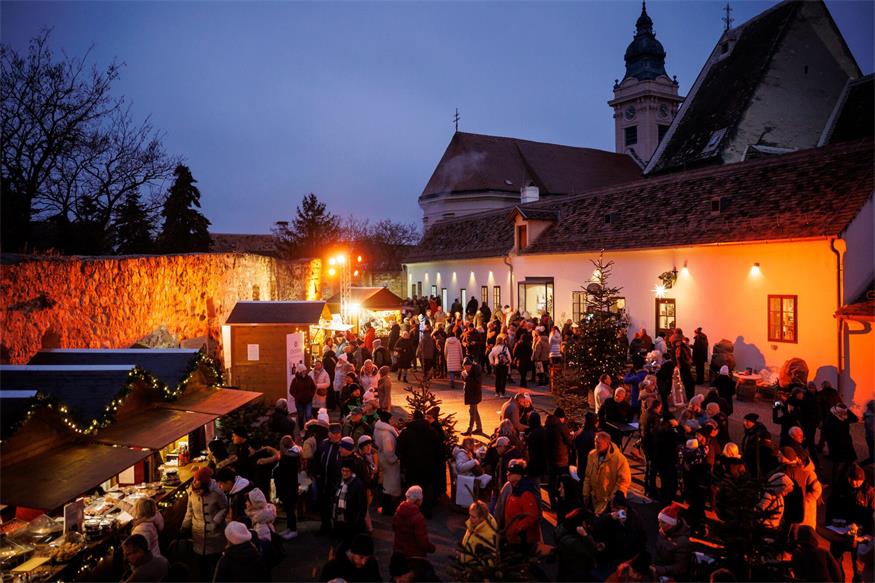 Starker Dezember. Mit dem „Winterwunder Burgenland“ - als zusätzlicher Magnet neben dem Thermen-Tourismus - wurde auch 2025 die Saison erfolgreich verlängert.