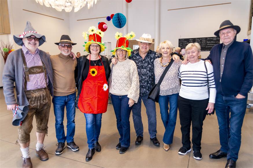 Kunterbunte Premiere für Donnerskirchener „Ollitog Ball“