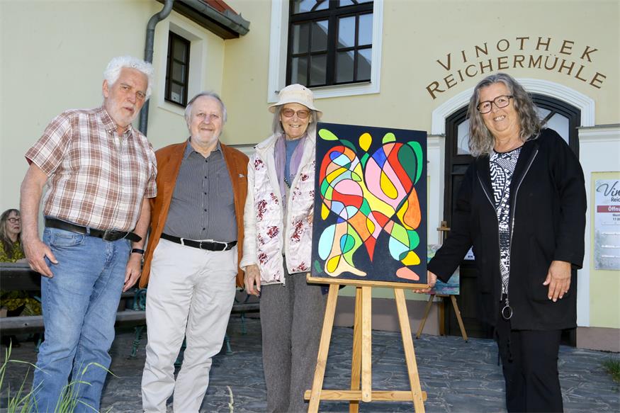 Stefan Reidinger, Friedrich Ziegler, Gerta Ubl-Fahrngruber und Künstlerin Brigitte Weber. 