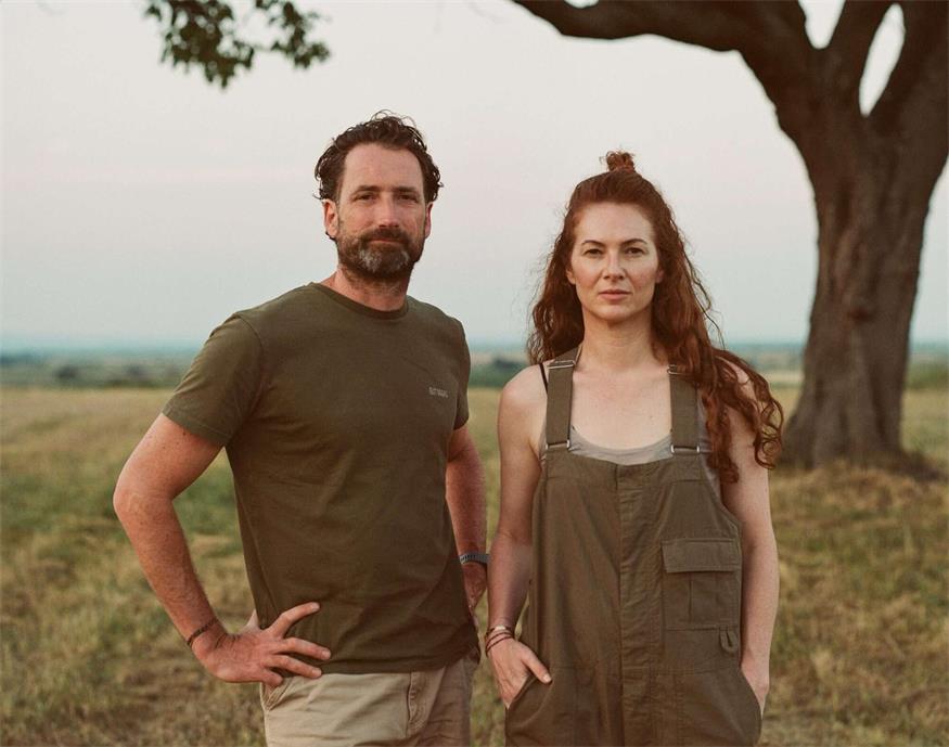 Stefanie und Eduard Tscheppe-Eselböck überlassen die Küche ihres Gut Oggau im Sommer dem Duo Matthias Pitra und Steve Breitzke.