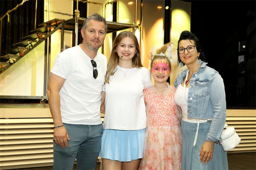 Großer Andrang bei Musical-Premiere im neu eröffneten KUZ
