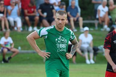 Top! Antoni Prizmic schaffte mit seinem neuen Klub gleich einen Sieg gegen Hannersdorf.