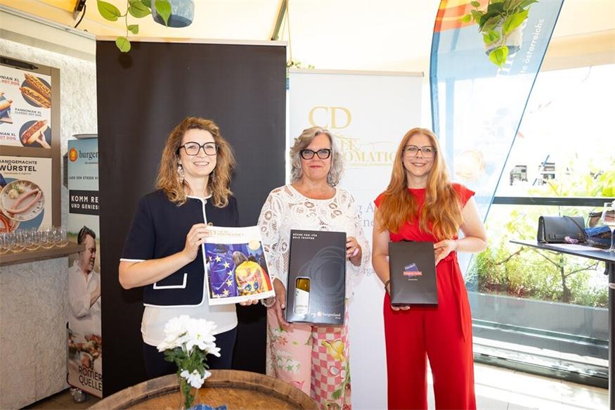 Tourismus Verantwortliche McArtuhrGlen Designer Outlet Parndorf Claudia Kamerad, Andrea Fürnweger, Geschäftsführerin Cercle Diplomatique, Janine Zangl, Burgenland Tourismus Team Marketing Services 