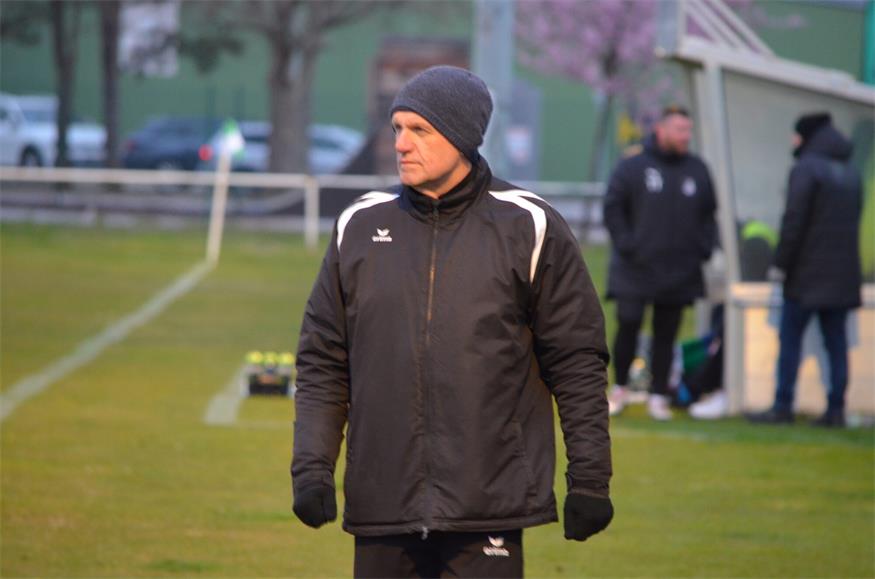 Trainer Franz Schuster schickte beim 4:4 in Illmitz quasi das letzte Aufgebot ins Rennen. 