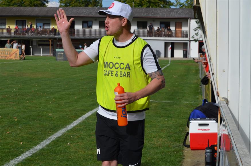 Trainer Michael Pittnauer hat sich mit seinem Team ordentlich nach oben gearbeitet. 