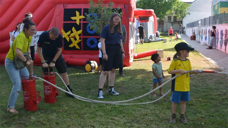 Buntes Fest in der Breitenbrunner Volksschule