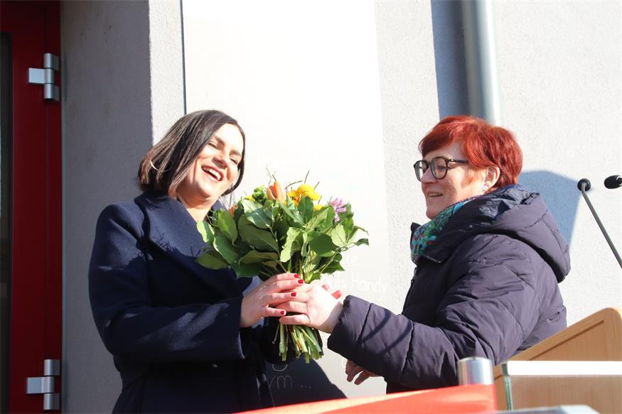 Hirm: „Unser Gschäft“ wurde nun eröffnet