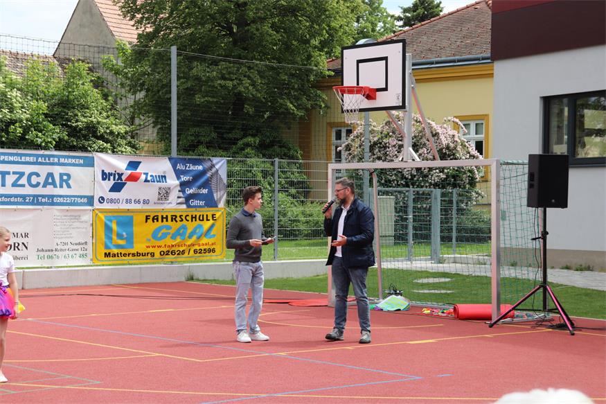 Akrobatisch: Schauturnen der „Sportunion Neudörfl Sektion Gymnastik“