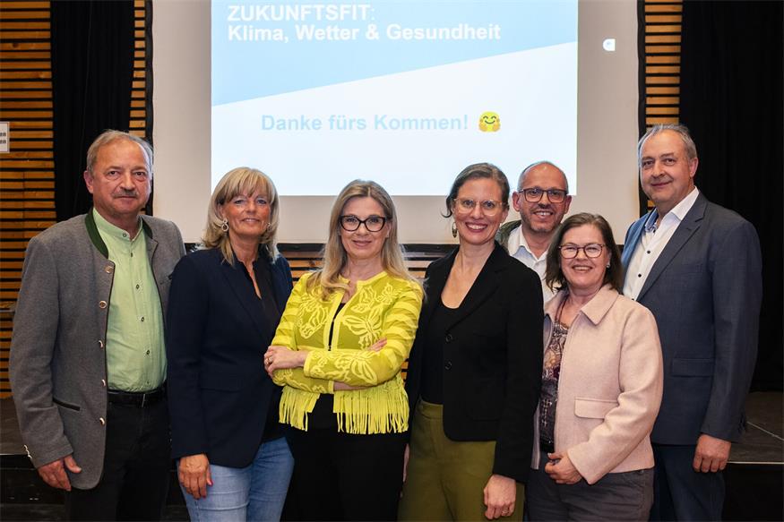 Vizepräsident der burgenländischen Landwirtschaftskammer Werner Falb-Meixner, Neusiedls Bürgermeisterin LAbg. Elisabeth Böhm, Meteorologin Christa Kummer, Landeshauptmann-Stellvertreterin Anja Haider-Wallner (Grüne), Landtagsabgeordnete Margit Paul-Kientzl (Grüne) und Landtagsabgeordneter Gerhard Bachmann (SPÖ)