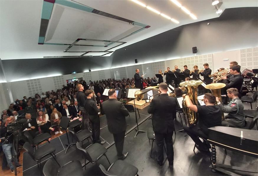 Volles Haus und Musik in allen Räumen: Die Joseph Haydn Privathochschule feierte die Eröffnung im großen Stil.