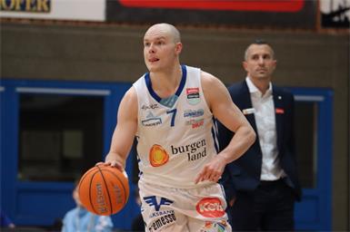Vollgas Richtung Halbfinale. Basti Käferle und Co. stehen nach einem 3:0 gegen Kapfenberg in der Runde der letzten Vier.