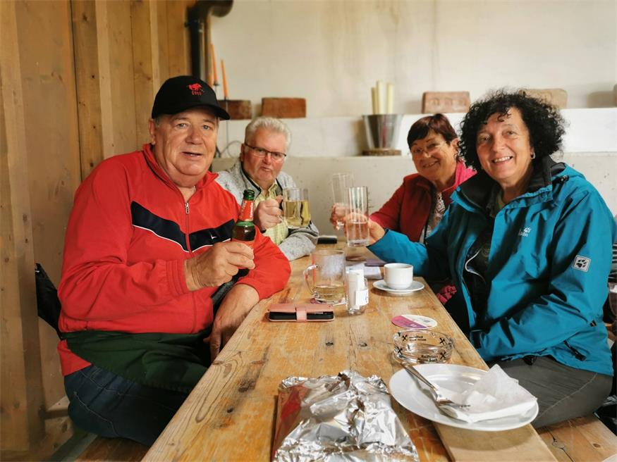 Zillingtal: Tamburizza lud zum Jubiläums-Heurigen
