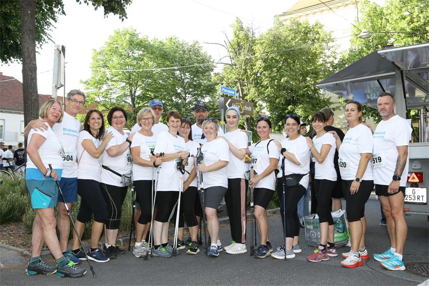 Charity NightRun, oder: Lauffest trifft Straßenfest