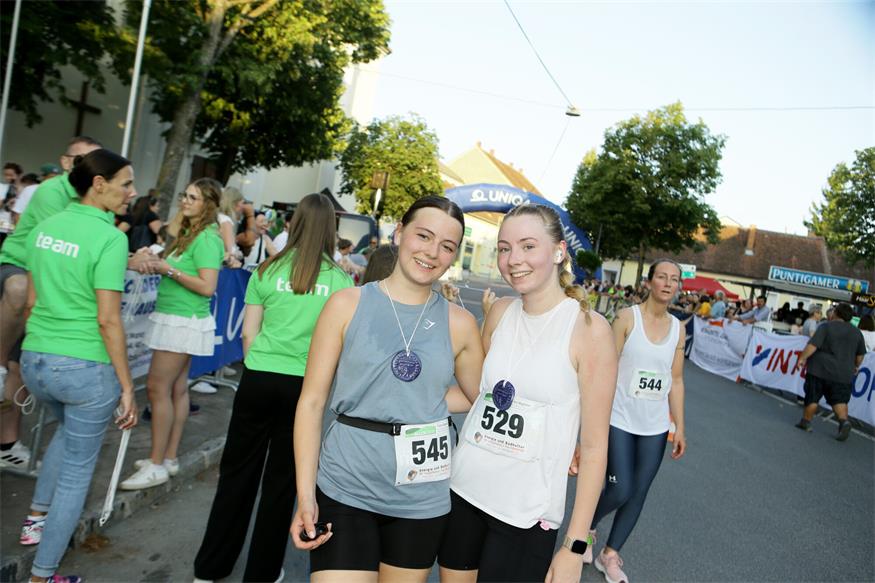 Charity NightRun, oder: Lauffest trifft Straßenfest