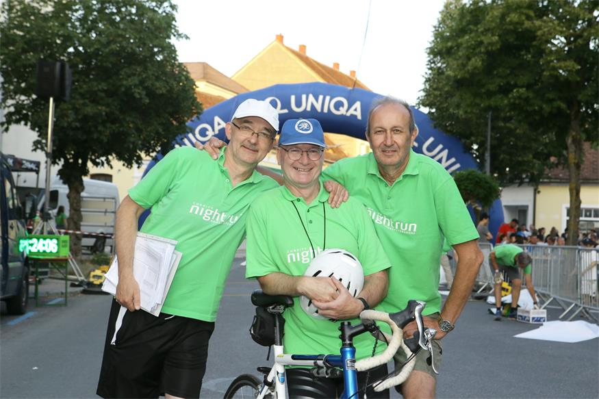 Charity NightRun, oder: Lauffest trifft Straßenfest