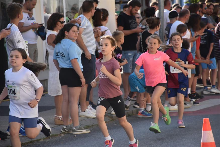 Charity NightRun, oder: Lauffest trifft Straßenfest