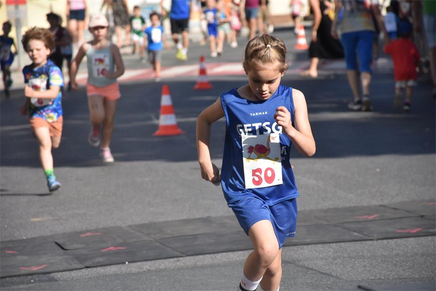 Charity NightRun, oder: Lauffest trifft Straßenfest