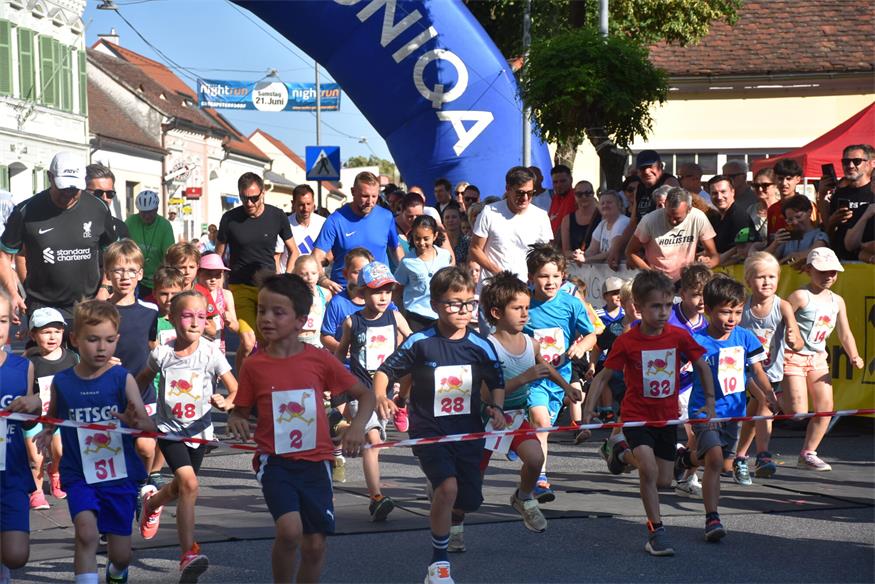 Charity NightRun, oder: Lauffest trifft Straßenfest