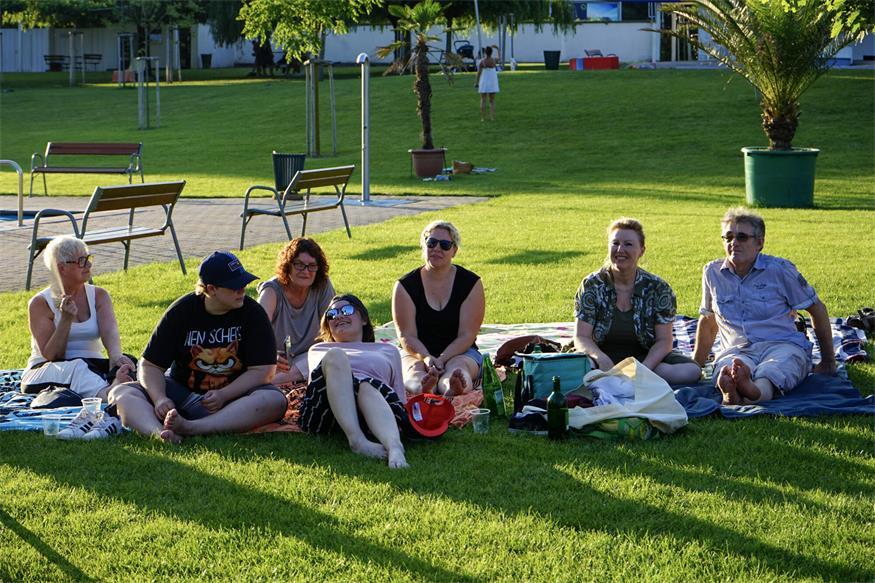 „Redsölich“: Mattersburger Stadtgespräche im Freibad