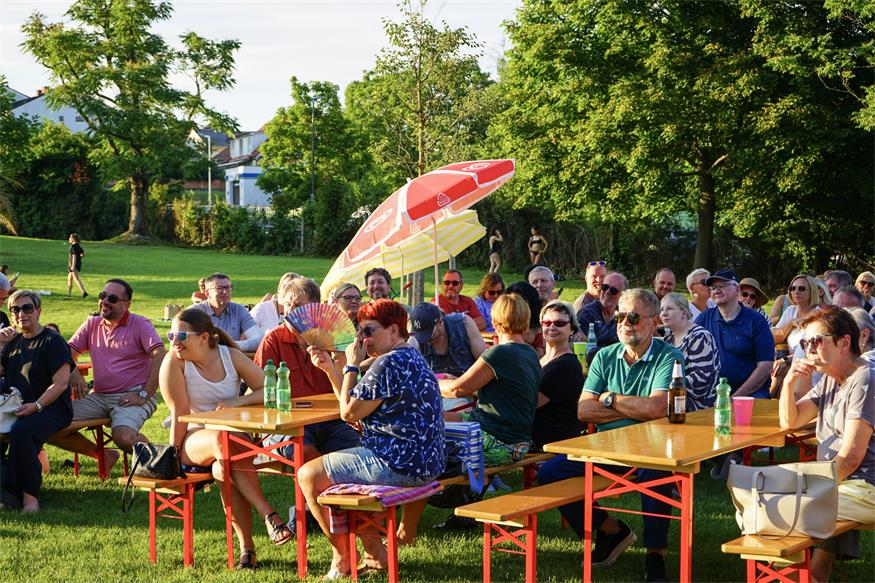 „Redsölich“: Mattersburger Stadtgespräche im Freibad