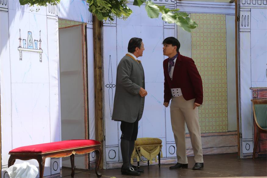 Nestroy unter freiem Himmel: Theater Sommer Parndorf gibt Vorgeschmack