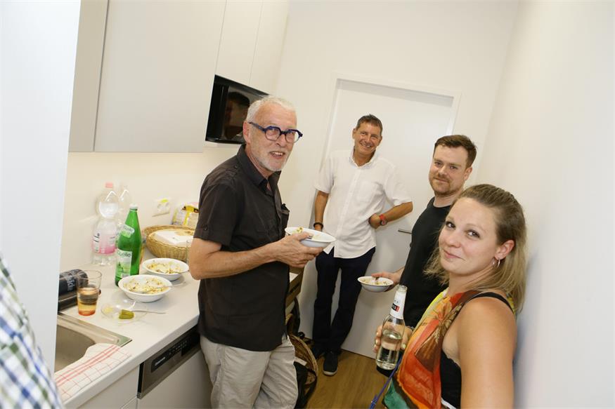 Optiker Nechansky lud zur Eröffnungsfeier des neuen Standortes