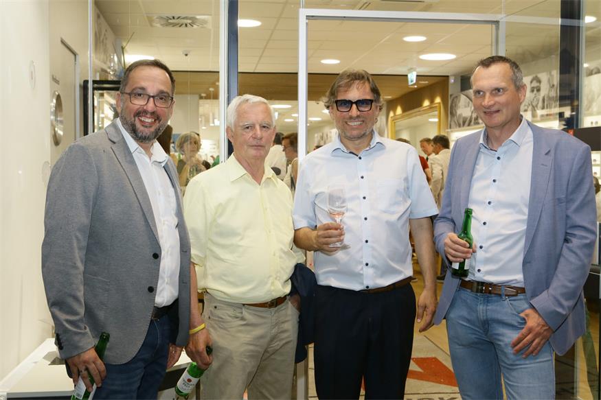 Optiker Nechansky lud zur Eröffnungsfeier des neuen Standortes