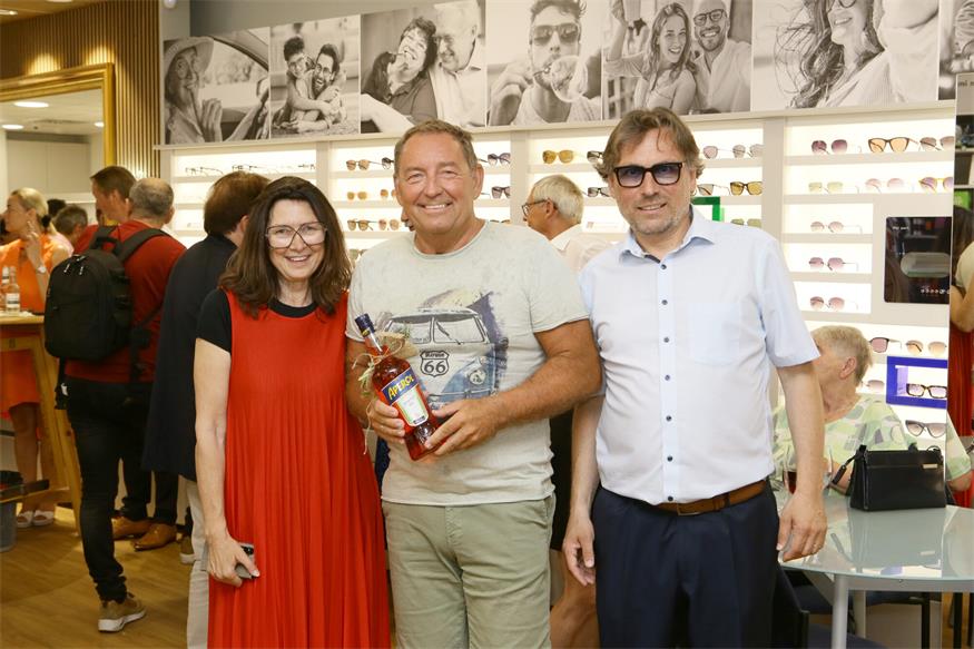 Optiker Nechansky lud zur Eröffnungsfeier des neuen Standortes