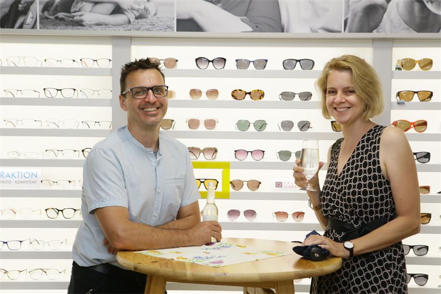 Optiker Nechansky lud zur Eröffnungsfeier des neuen Standortes