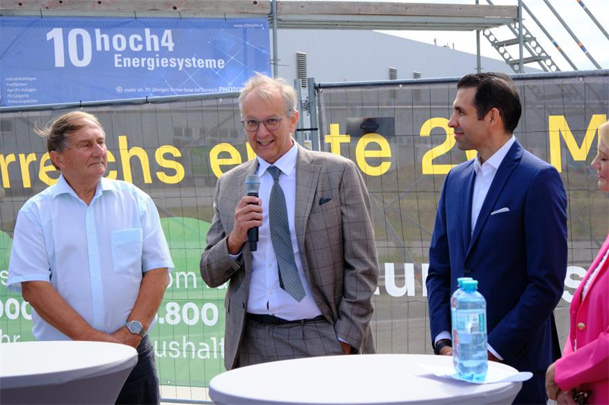 Zurndorf: XXXLutz präsentiert Europas zweitgrößte Dach-PV-Anlage