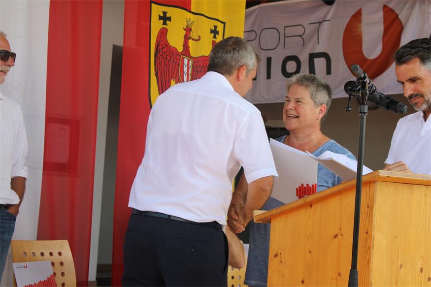 Pilgersdorf: 50 Jahre und 12 Geehrte im Zeichen der gelben Filzkugel