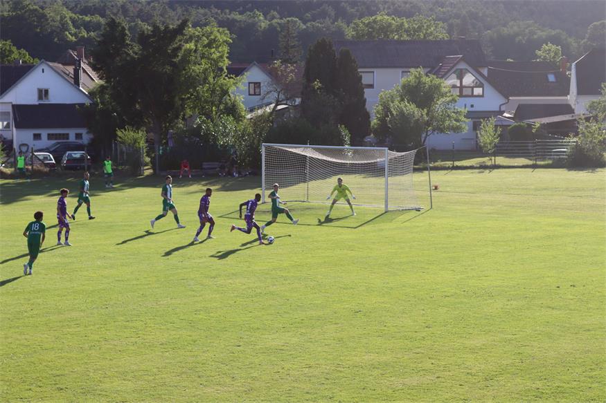 ASKÖ Waldquelle Kobersdorf: Tolle Kulisse, Sonnenschein und viele Tore