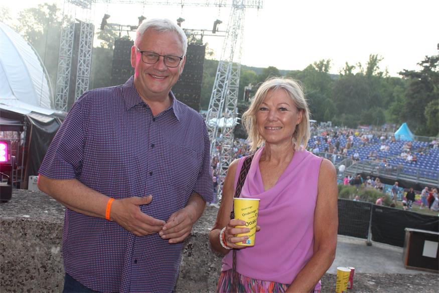 Perfekter Festivalstart im Schlosspark: Butterfly dance!