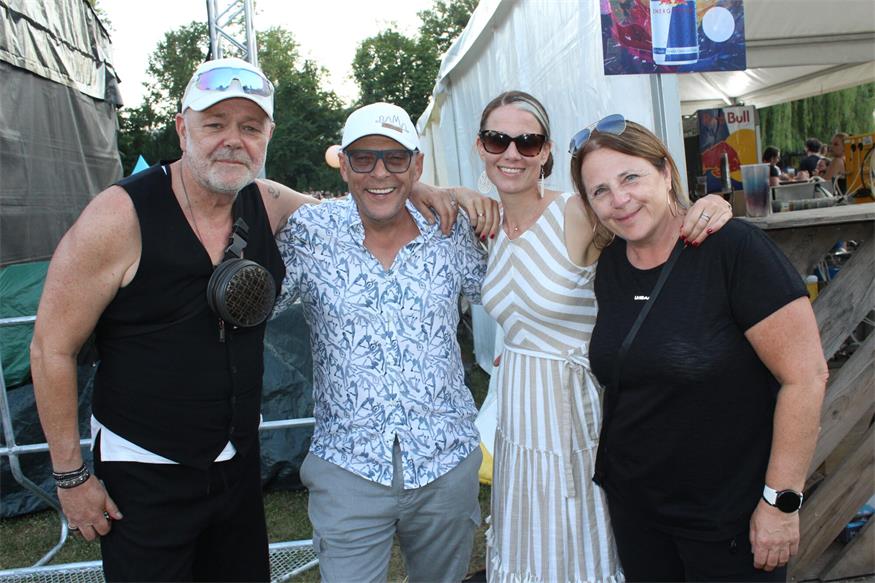 Perfekter Festivalstart im Schlosspark: Butterfly dance!