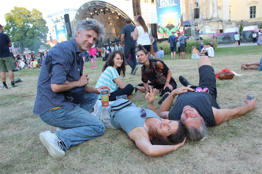 Perfekter Festivalstart im Schlosspark: Butterfly dance!