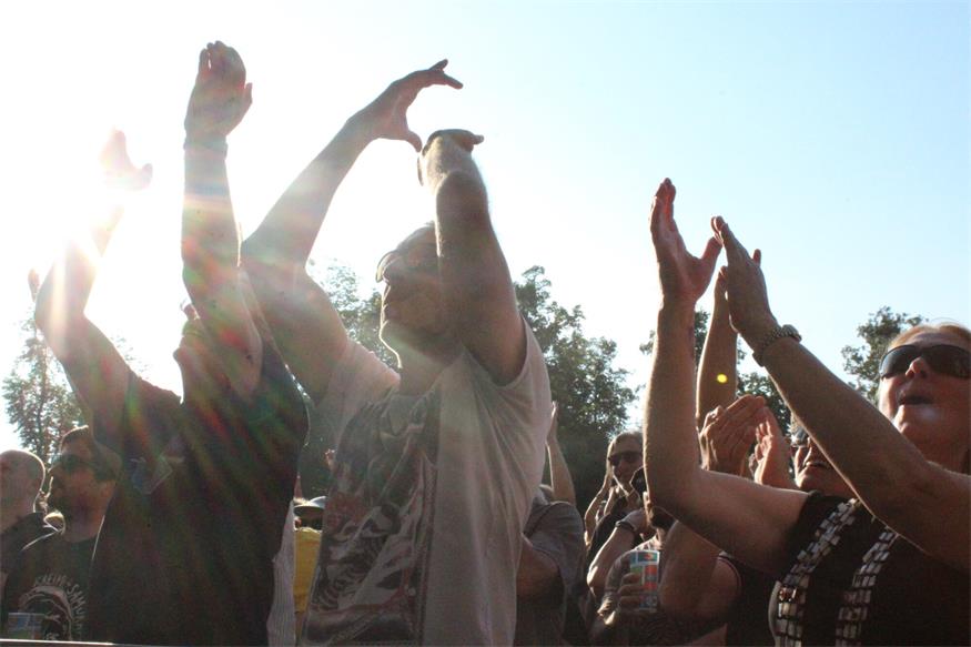 Perfekter Festivalstart im Schlosspark: Butterfly dance!