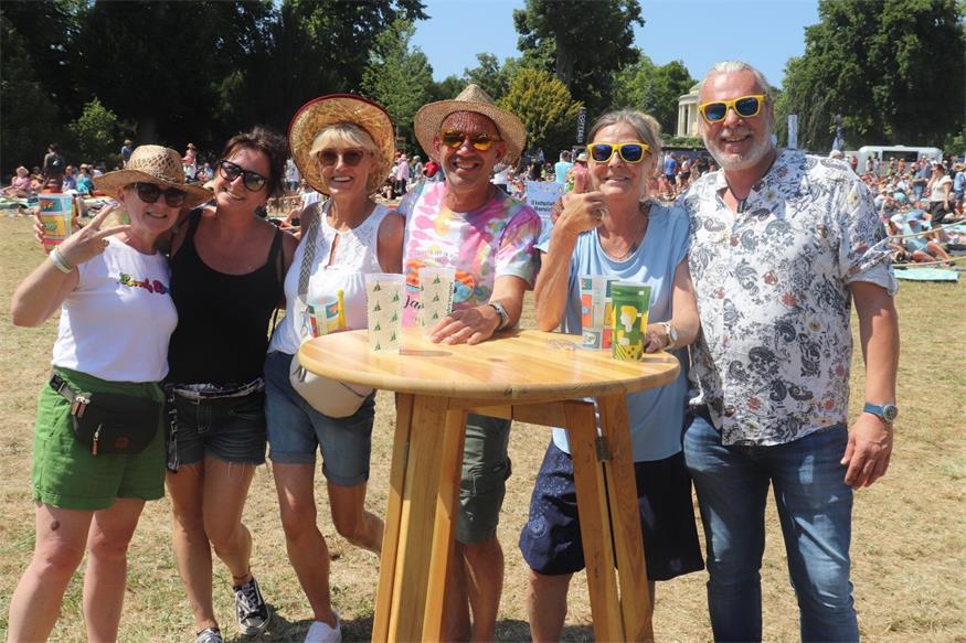 „Lovely Days“ 2025: Legenden rocken den Eisenstädter Schlosspark