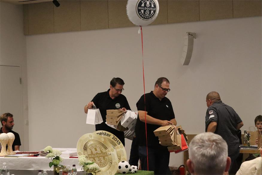 100 Jahre im Zeichen des runden Leders in Kobersdorf