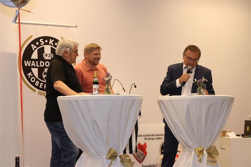100 Jahre im Zeichen des runden Leders in Kobersdorf