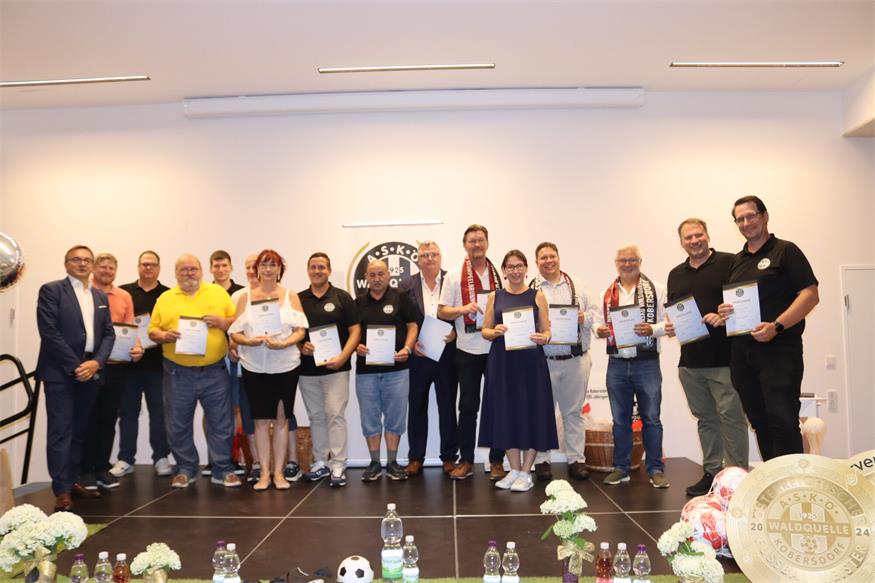 100 Jahre im Zeichen des runden Leders in Kobersdorf
