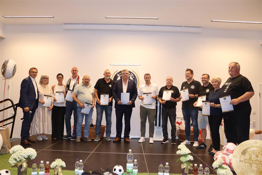 100 Jahre im Zeichen des runden Leders in Kobersdorf
